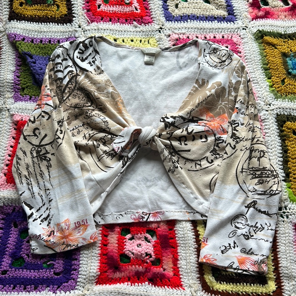 Printed tie top